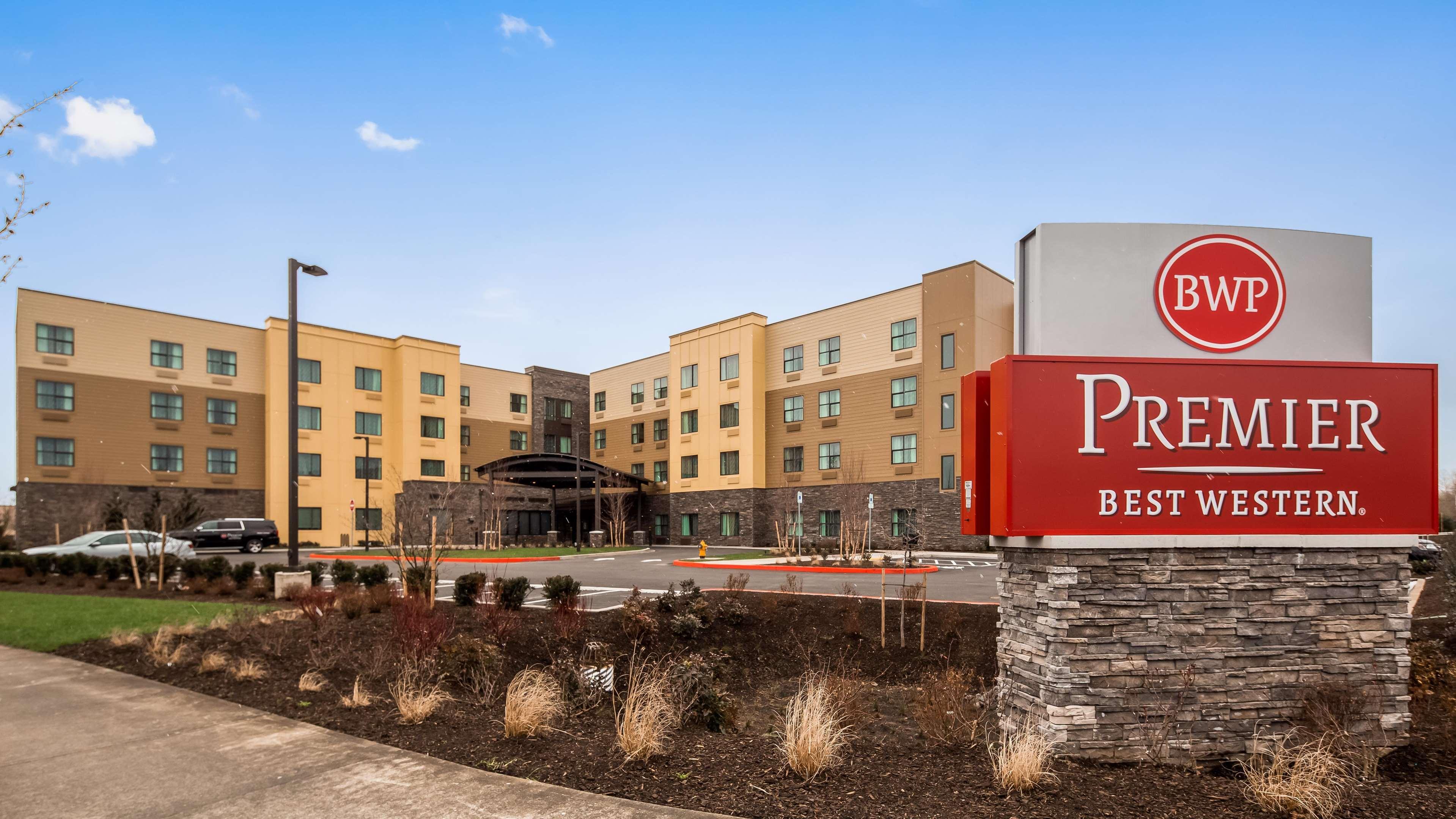 Best Western Premier Hotel At Fisher'S Landing Vancouver Ngoại thất bức ảnh
