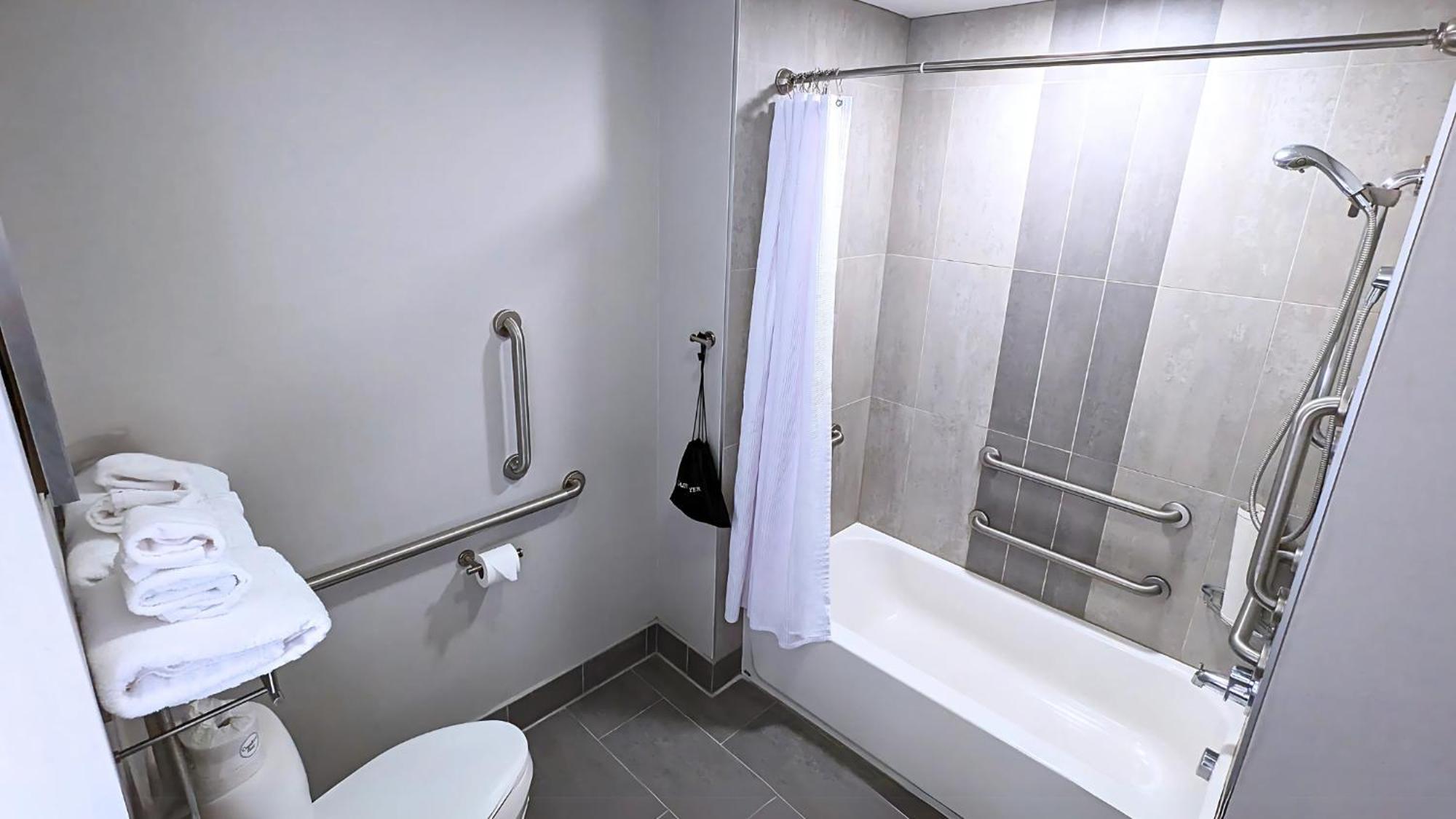 Best Western Premier Hotel At Fisher'S Landing Vancouver Ngoại thất bức ảnh