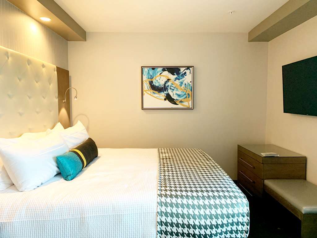 Best Western Premier Hotel At Fisher'S Landing Vancouver Phòng bức ảnh