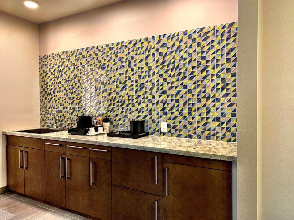 Best Western Premier Hotel At Fisher'S Landing Vancouver Phòng bức ảnh